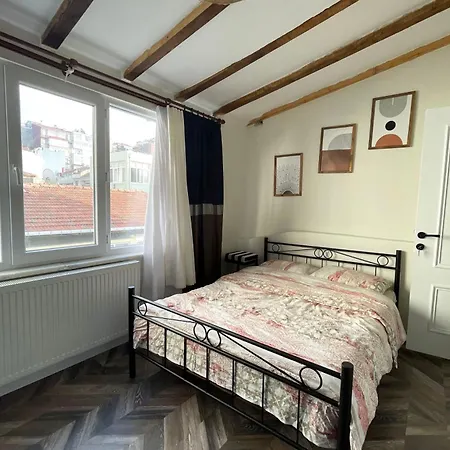 2br 2bath With Balcony Near Nisantasi And Taksim #5 アパート イスタンブール