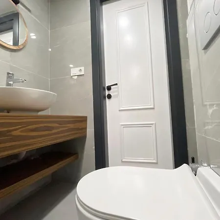 公寓 2br 2bath With Balcony Near Nisantasi And Taksim #5 伊斯坦布尔
