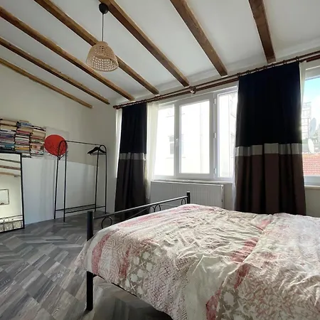 2br 2bath With Balcony Near Nisantasi And Taksim #5 *